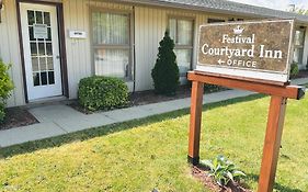 Festival Courtyard Inn